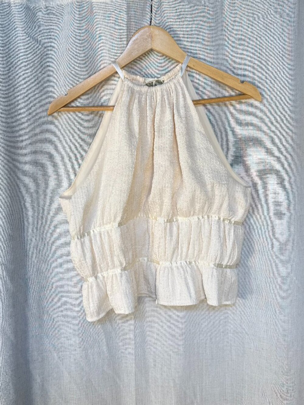 Cream Textured Halter Top Open Back Tie Blouse Size Large
